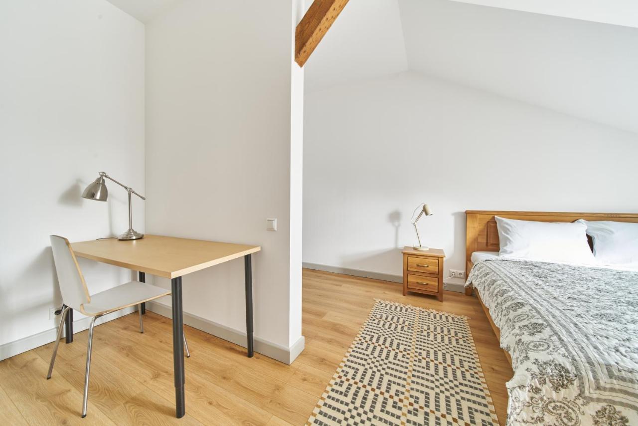 Modern Two-Bedroom Apartment, Vilnius City Centre ภายนอก รูปภาพ