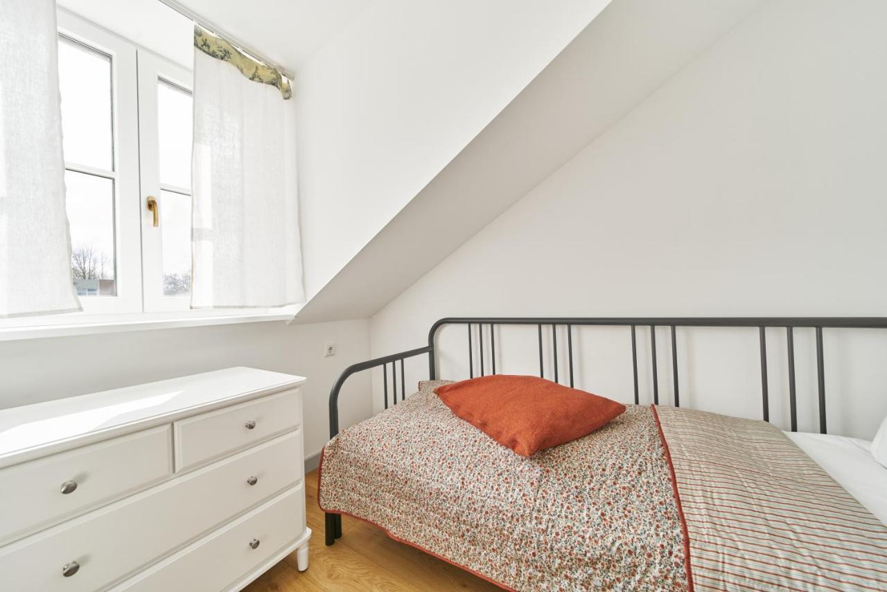 Modern Two-Bedroom Apartment, Vilnius City Centre ภายนอก รูปภาพ