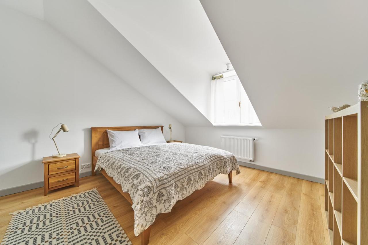 Modern Two-Bedroom Apartment, Vilnius City Centre ภายนอก รูปภาพ
