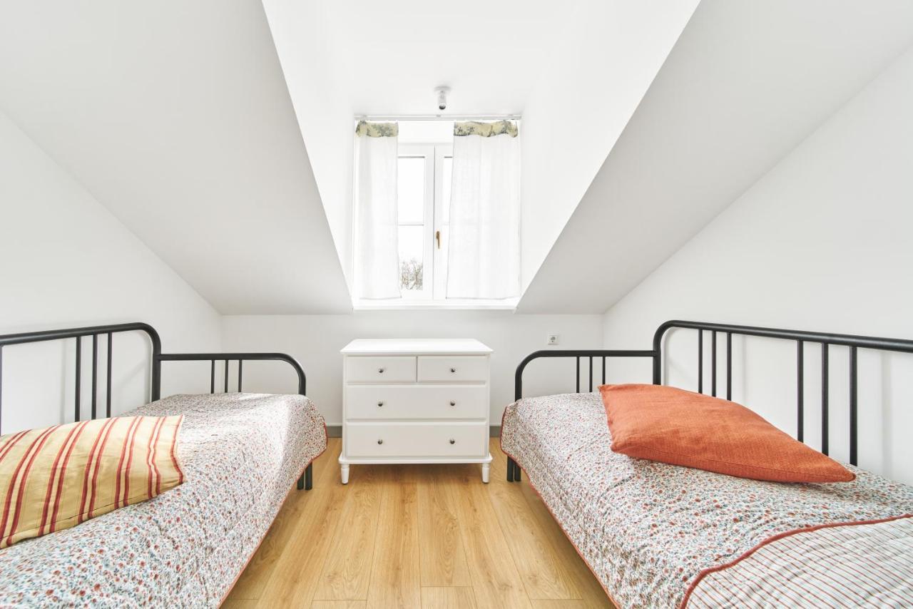 Modern Two-Bedroom Apartment, Vilnius City Centre ภายนอก รูปภาพ