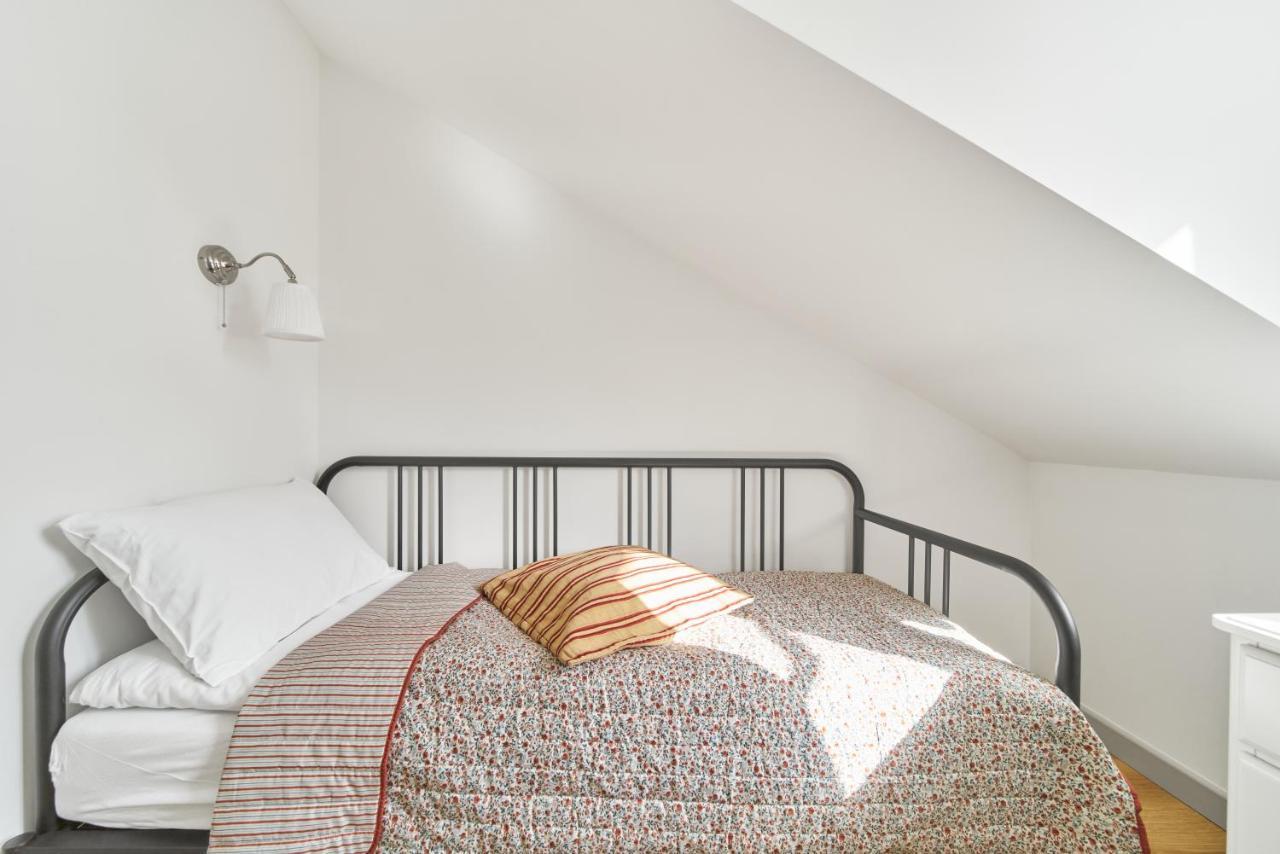 Modern Two-Bedroom Apartment, Vilnius City Centre ภายนอก รูปภาพ